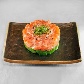 Tartar de salmón