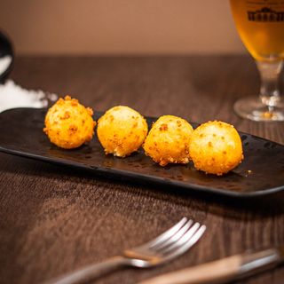 Pão de Queijo Frito
