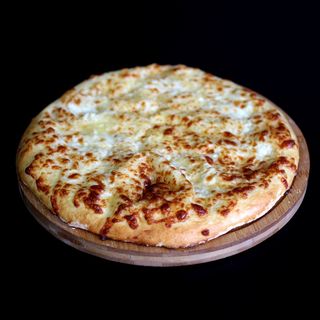 მეგრული ხაჭაპური 6 ნაჭრიანი