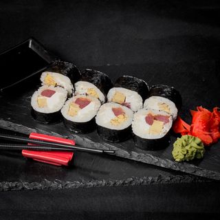 Рол Футомак з тунцем та тамаго (300г)