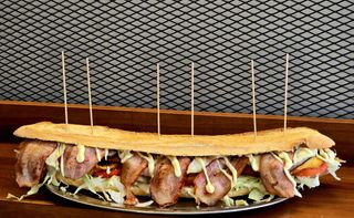 1/2 Bocata Petao Petao