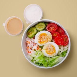 Боул с креветками на вынос