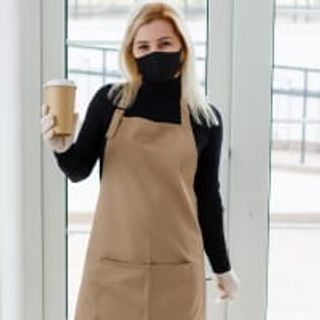 XL Café Latte Con Vainilla 330cc  Elaboramos este Café en vaso grande XL con Sirope de Vainilla en la Base, café Expreso Premium y Completamos con Gran Nube de Leche  Cremosa Emulsionada con Alta Densidad