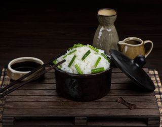 Բրինձ թարմ սոխով