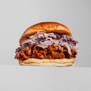 Classic Pulled Pork burger