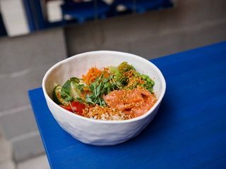 Боул з лососем (420g)