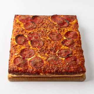 Double Pepperoni Detroit