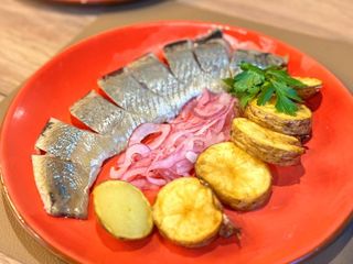 Оселедець з картоплею