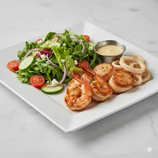 Plato De Ensalada + Frutos Del Mar