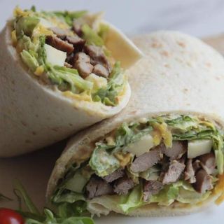 Tortilja sa svinjskim fileom