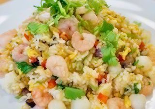 179. Arroz Frito con Marisco