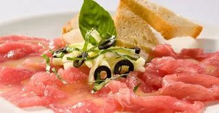 222 Carpaccio maguro