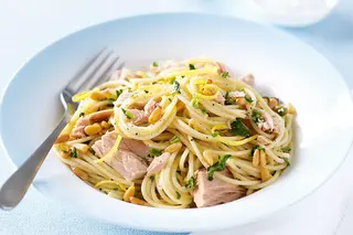 Heljdina pasta sa tunjevinom