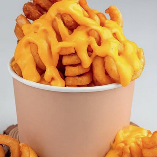 Patatas fritas con cheddar