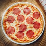 Pizza Salami