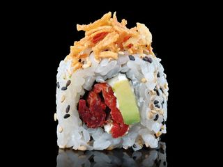 Uramaki mediterraneo