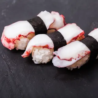 38 Tako nigiri