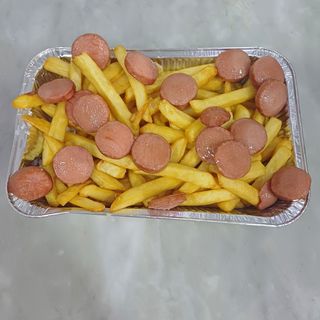 Patatine e wurstel