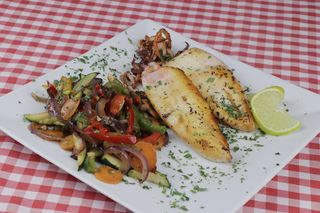 Calamar a la plancha con verduras