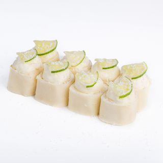 Солодкий рол з манго та лаймом