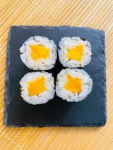 хосомаки манго  (4бр-50гр)