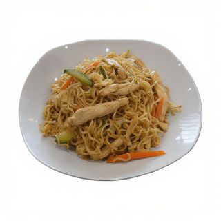 Tallarines Fritos Con Pollo