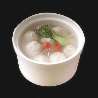 28. Zuppa di polpette di pesce