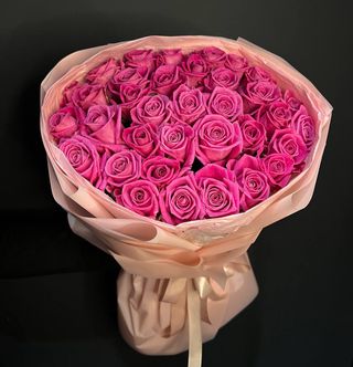 51 троянда Аква в упакуванні №23