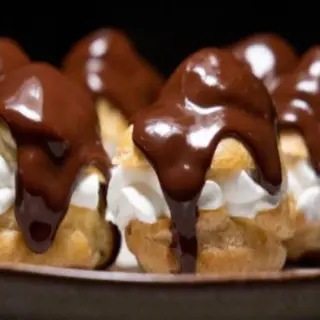 Profiteroles 