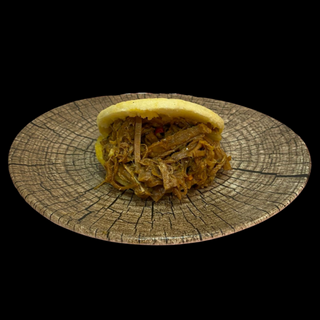 Arepa Mechada 