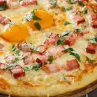 Pizza carbonara