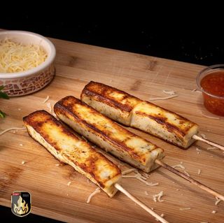 Espetinho de Queijo Coalho