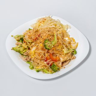 Pad Thai See-ew wołowiną