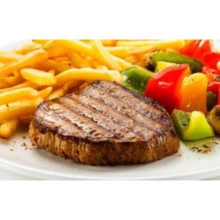 Ternera Con Patatas Fritas