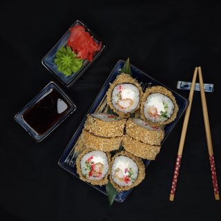 Темпура рол з креветкою (330г)