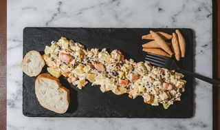 Ensaladilla con langostinos