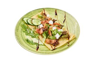 Млинець Соренто з лососем (185г)