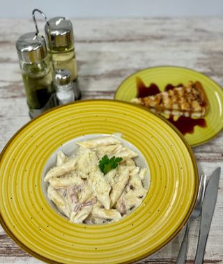 Pasta Carbonara Office