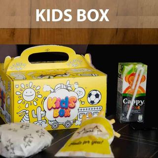 Suprise kid's menu Nuggets