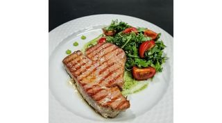 Tuna steak