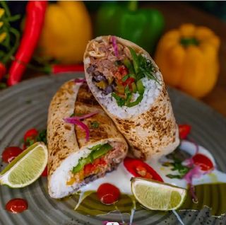 Burrito z szarpaną wołowiną