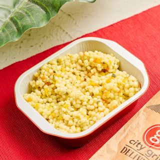 Cous cous cremos cu legume si brânză dură