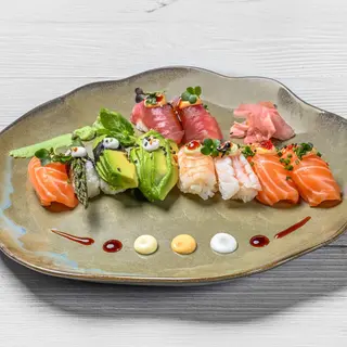 Chef's selection nigiri (10 pcs)