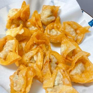 Wonton frito (8 uds.)