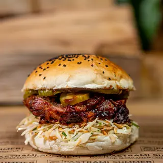 Szarpany burger