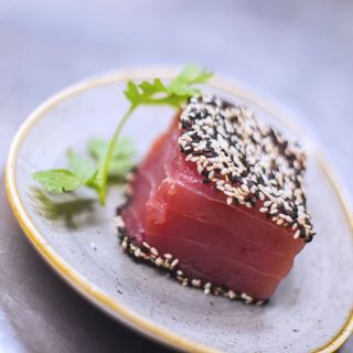 Tataki di tonno