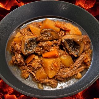 Ceaun Celtic - Irish Stew de Berbec și Mânzat cu Bere Neagră