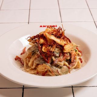 Tonnarelli alla gricia con carciofi