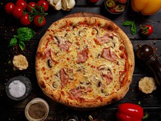 Պիցցա խոզապուխտով և սնկով 33սմ