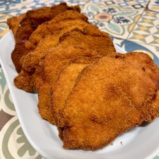 Libritos de lomo rellenos de jamón y queso